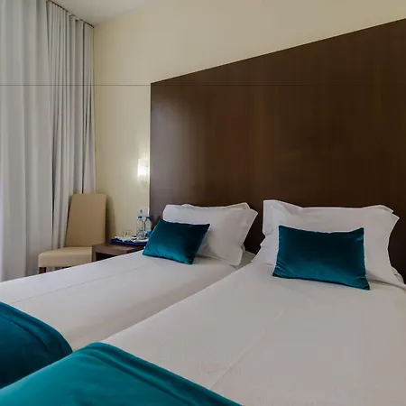 Hotel LX Rossio-3